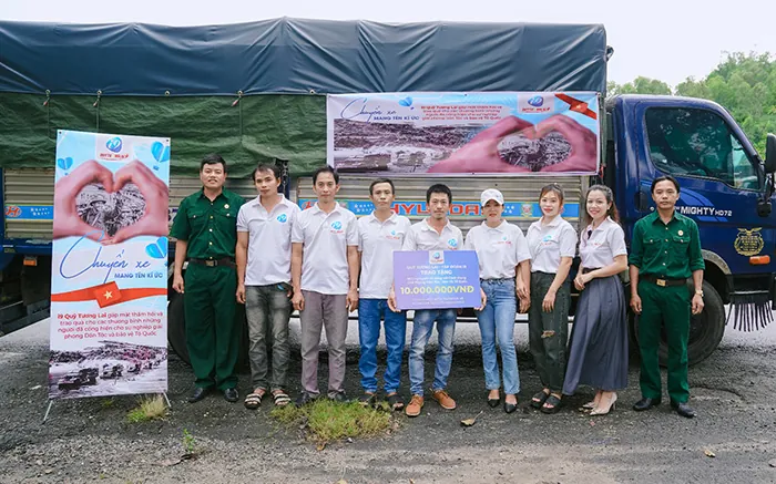 Biểu tượng hỗ trợ email f1686